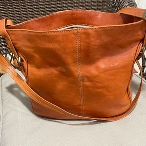 Leather handbag